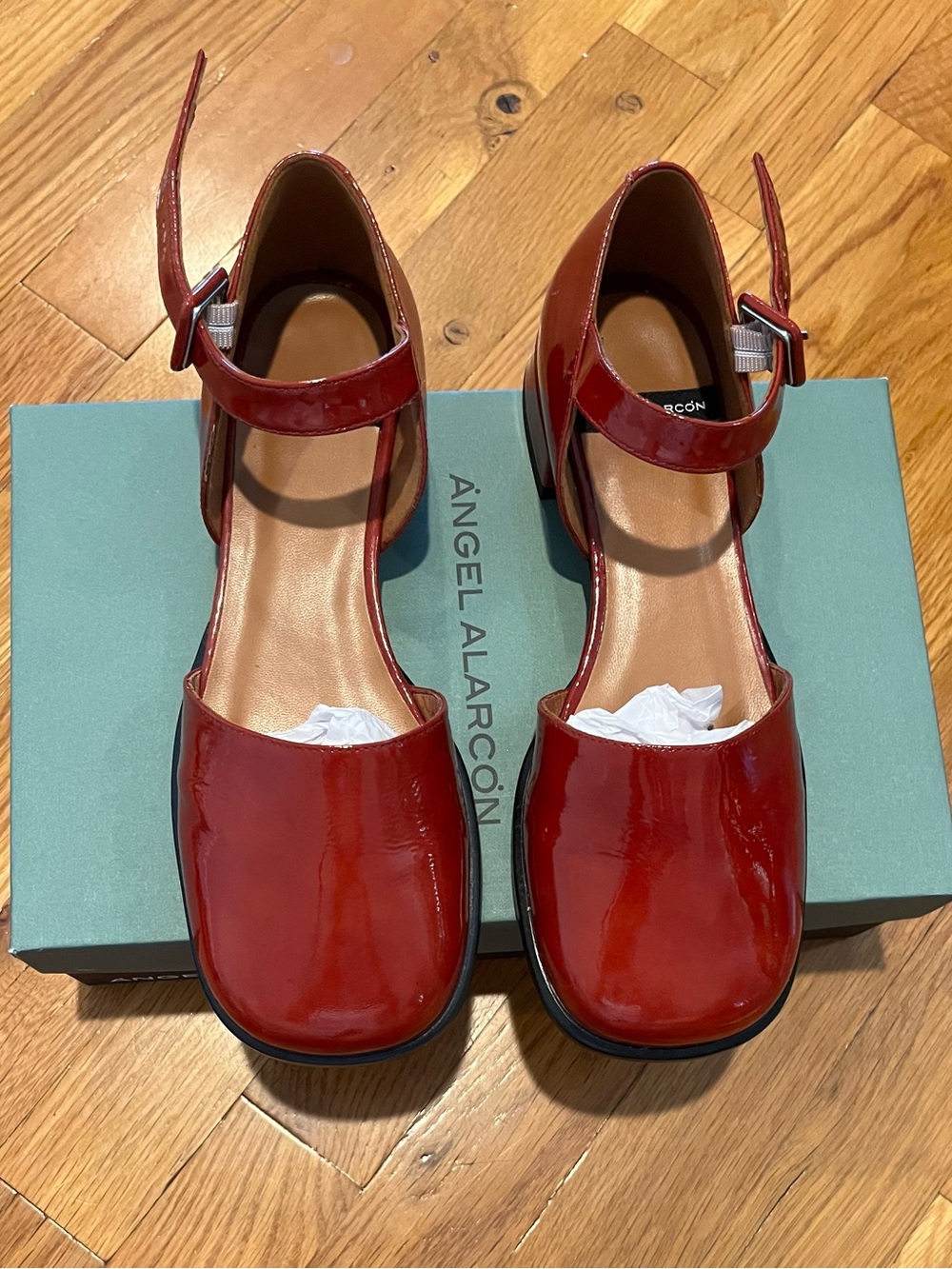 ANGEL ALARCON Patent Red Mary Jane Flats